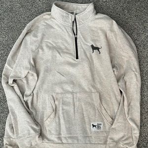 Black dog 1/4zip fleece